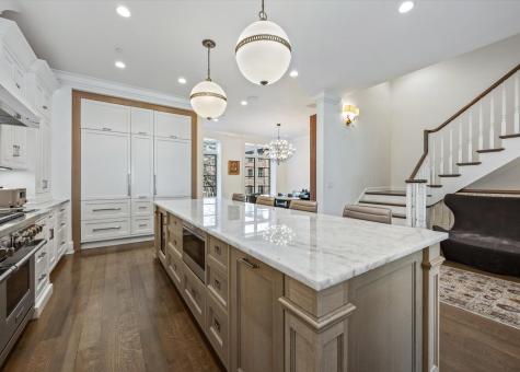 441 West Deming Place Chicago IL 60614
