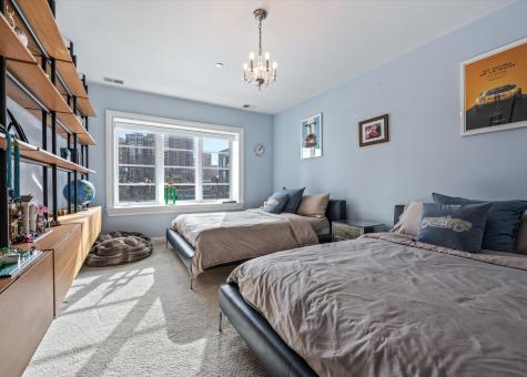 441 West Deming Place Chicago IL 60614