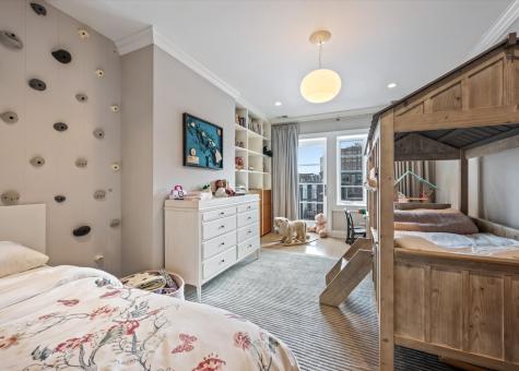 441 West Deming Place Chicago IL 60614