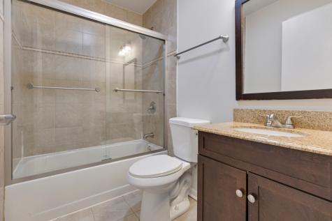 96 Gant Circle Streamwood IL 60107
