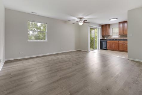 96 Gant Circle Streamwood IL 60107
