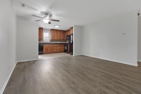 96 Gant Circle Streamwood IL 60107