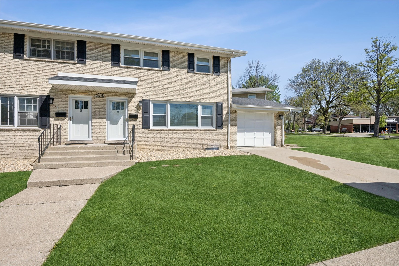 4396 Central Avenue Western Springs IL 60558