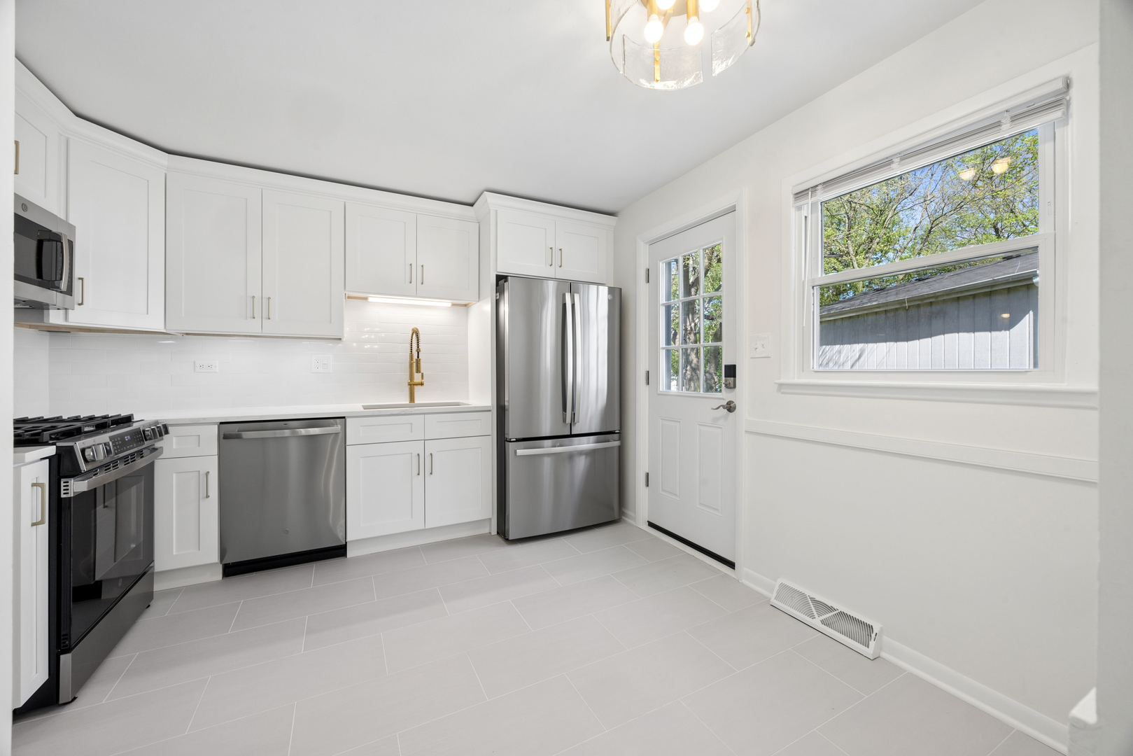 4396 Central Avenue Western Springs IL 60558