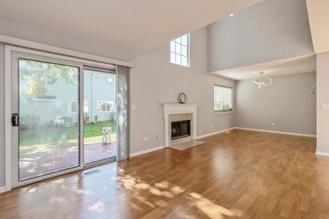 222 Wellington Circle Gurnee IL 60031