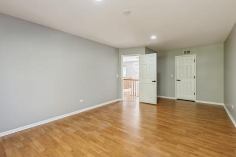222 Wellington Circle Gurnee IL 60031