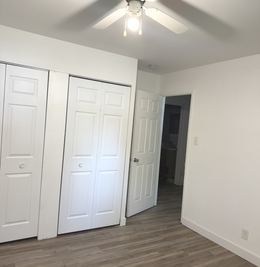 533 Redwood Road Bolingbrook IL 60440