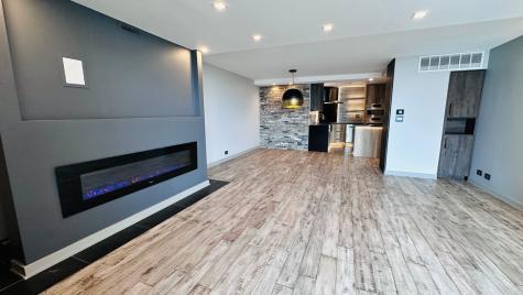 6033 North Sheridan Road Chicago IL 60660