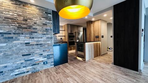 6033 North Sheridan Road Chicago IL 60660