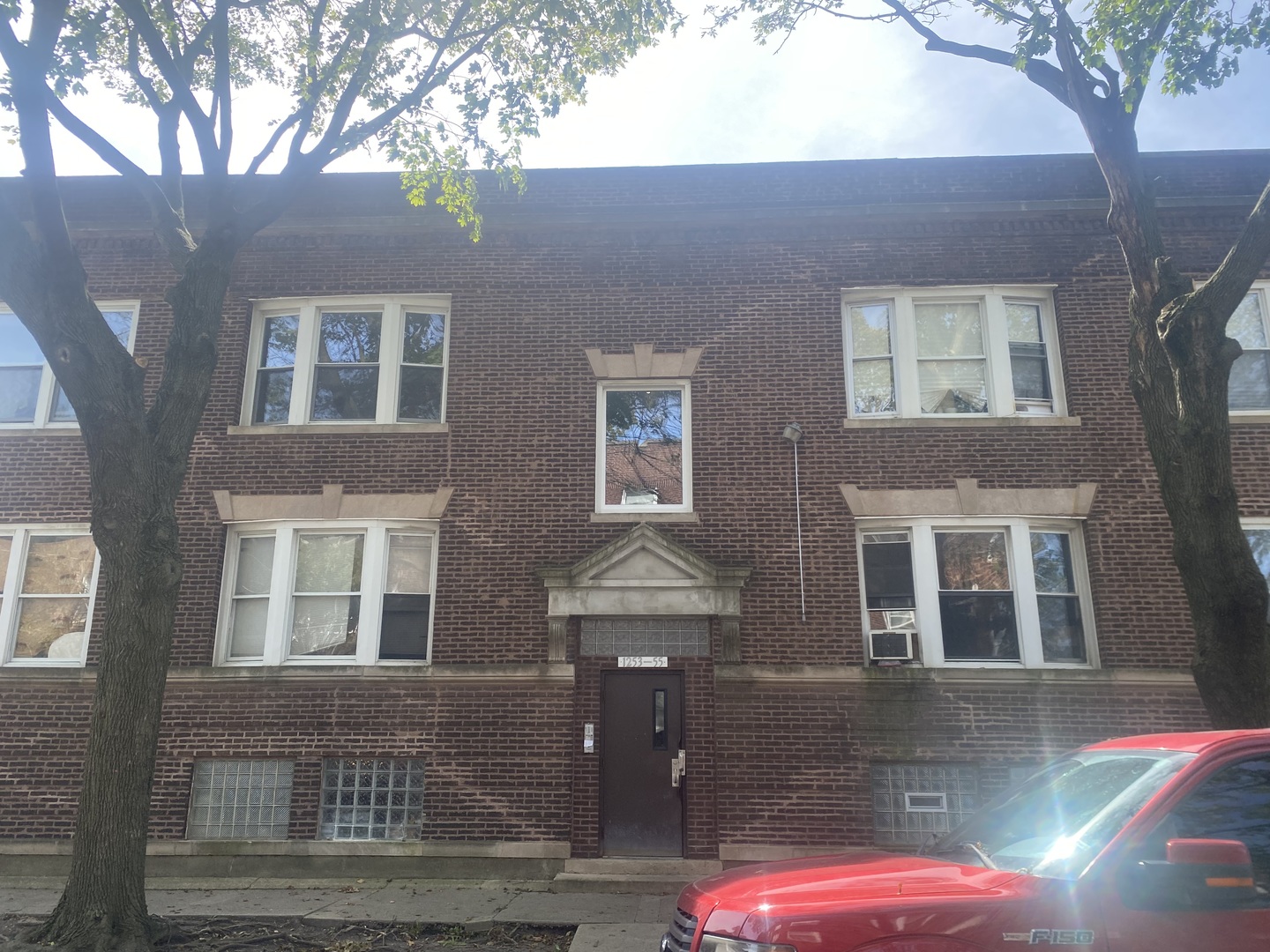 1253 West 80th Street Chicago IL 60620