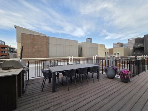 22 North Aberdeen Street Chicago IL 60607