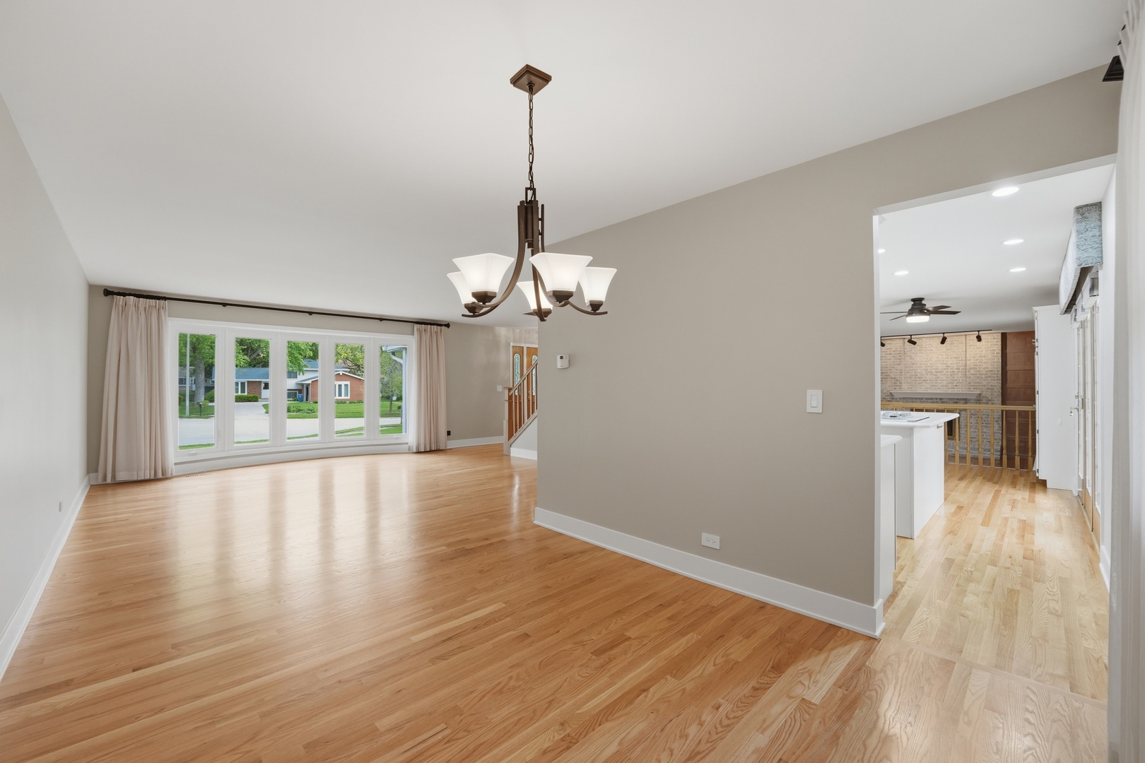 4452 Burgundy Place Lisle IL 60532
