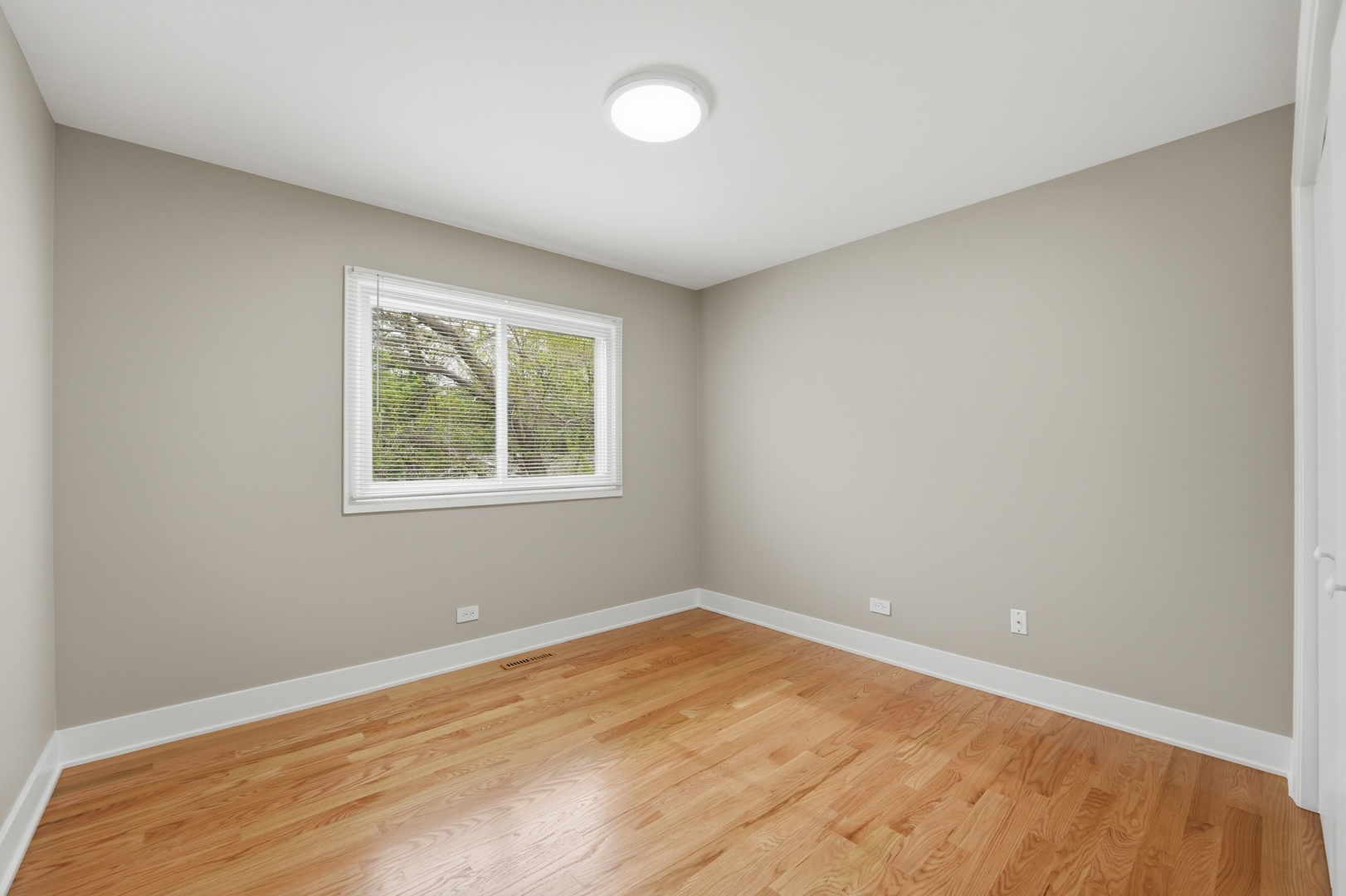 4452 Burgundy Place Lisle IL 60532