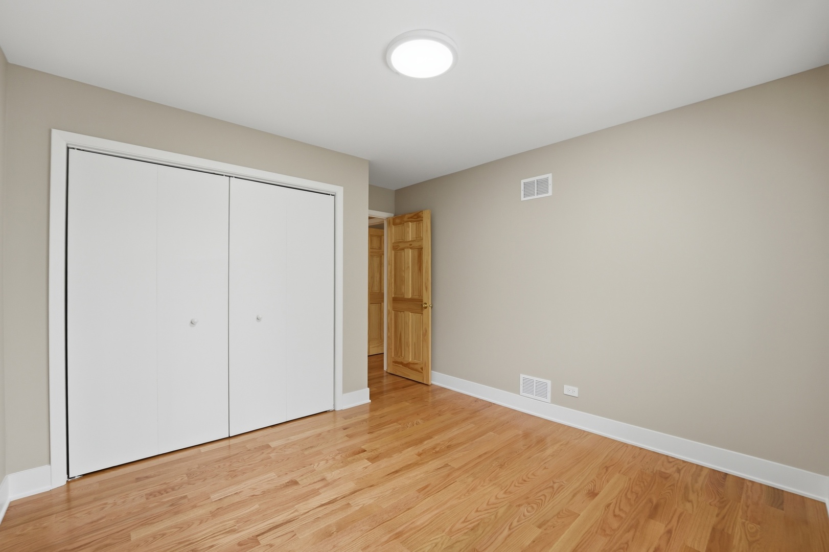 4452 Burgundy Place Lisle IL 60532