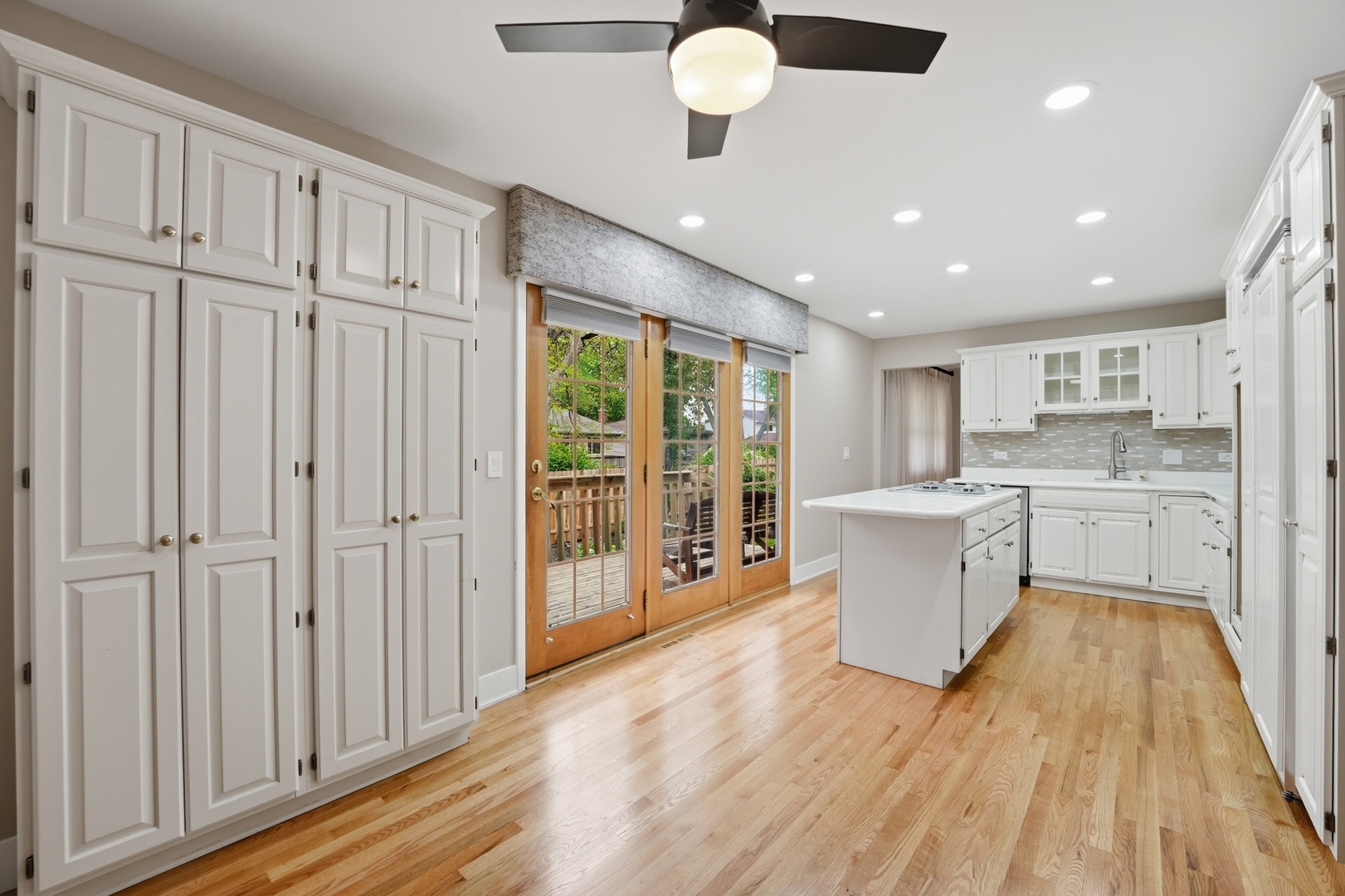 4452 Burgundy Place Lisle IL 60532