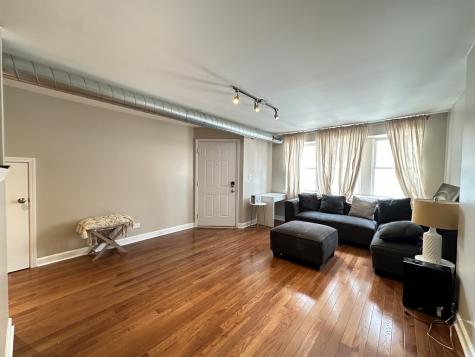674 North Orleans Street Chicago IL 60654