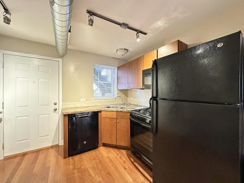 674 North Orleans Street Chicago IL 60654