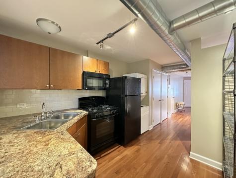 674 North Orleans Street Chicago IL 60654