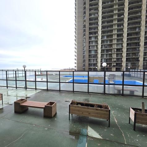 6033 North Sheridan Road Chicago IL 60660