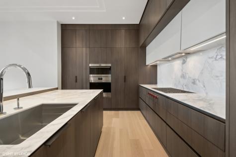 14 West Superior Street Chicago IL 60654