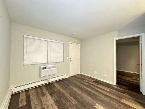 4543 North Dover Street Chicago IL 60640