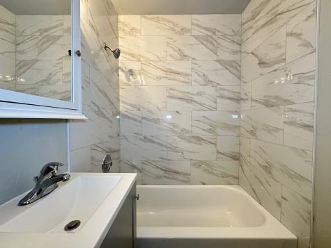 4543 North Dover Street Chicago IL 60640