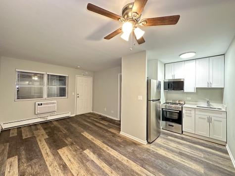 4543 North Dover Street Chicago IL 60640