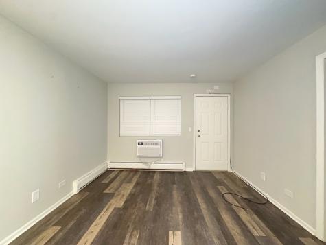 4543 North Dover Street Chicago IL 60640