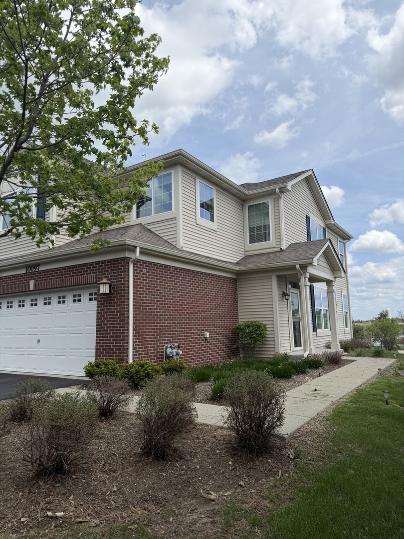 10097 Cummings Street Huntley IL 60142