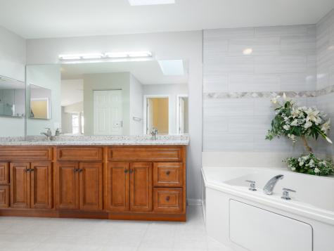 33 River Oaks Circle E Buffalo Grove IL 60089