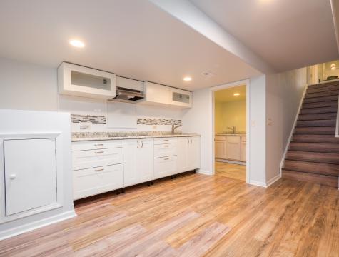 33 River Oaks Circle E Buffalo Grove IL 60089
