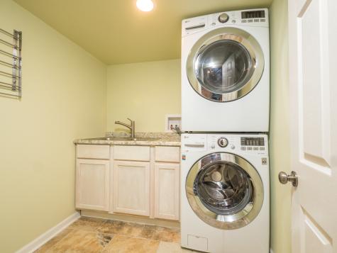 33 River Oaks Circle E Buffalo Grove IL 60089