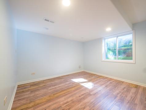 33 River Oaks Circle E Buffalo Grove IL 60089