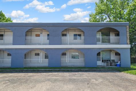 1231 North Galena Avenue Dixon IL 61021