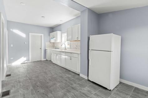 3047 South Broad Street Chicago IL 60608