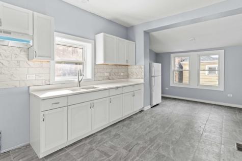 3047 South Broad Street Chicago IL 60608