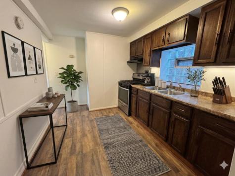 6657 South Knox Avenue Chicago IL 60629