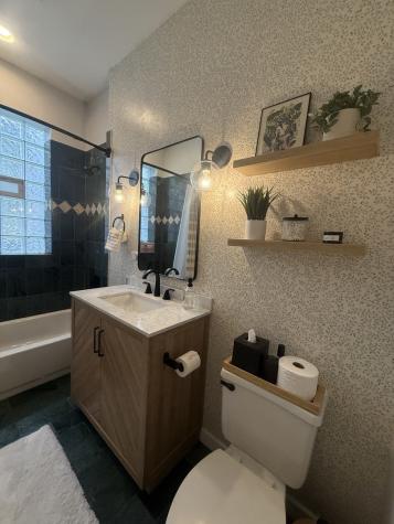 2302 West North Avenue Chicago IL 60647