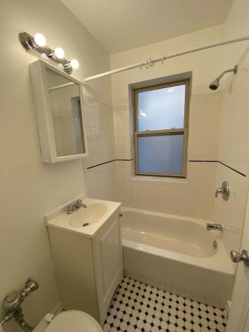 1332 West Hood Avenue Chicago IL 60660