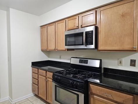833 Village Quarter Road West Dundee IL 60118