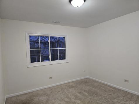 833 Village Quarter Road West Dundee IL 60118