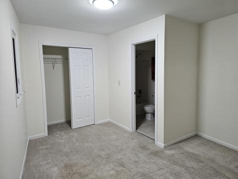 833 Village Quarter Road West Dundee IL 60118