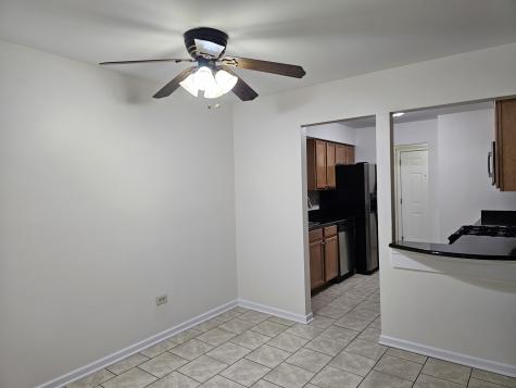 833 Village Quarter Road West Dundee IL 60118