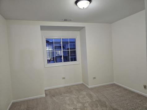 833 Village Quarter Road West Dundee IL 60118