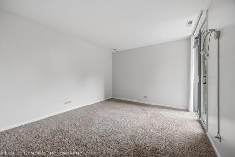 5950 Oakwood Drive Lisle IL 60532