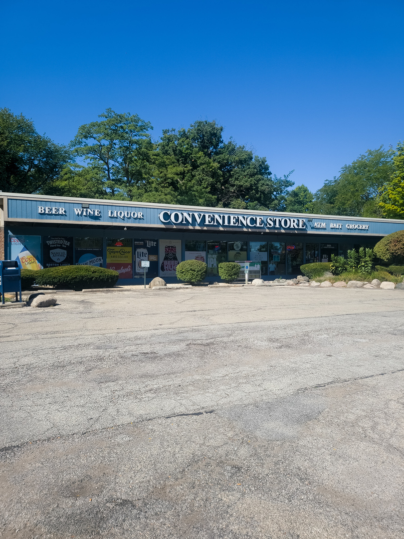 5950 Oakwood Drive Lisle IL 60532