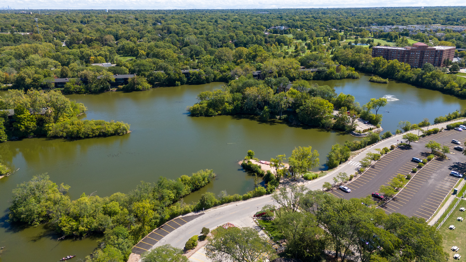5950 Oakwood Drive Lisle IL 60532