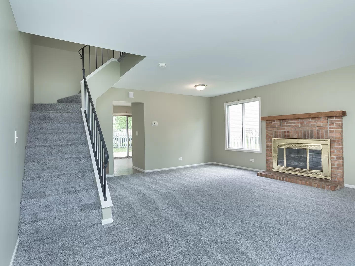 1227 Andover Circle Aurora IL 60504