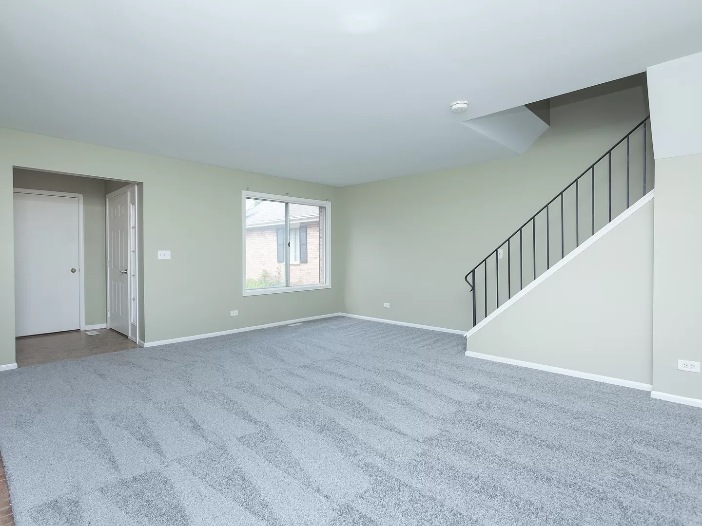1227 Andover Circle Aurora IL 60504