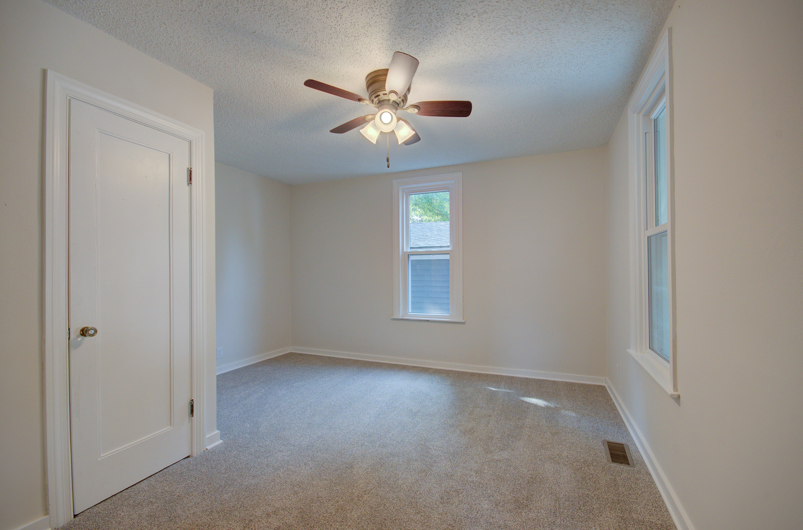 1302 South State Street S Lockport IL 60441